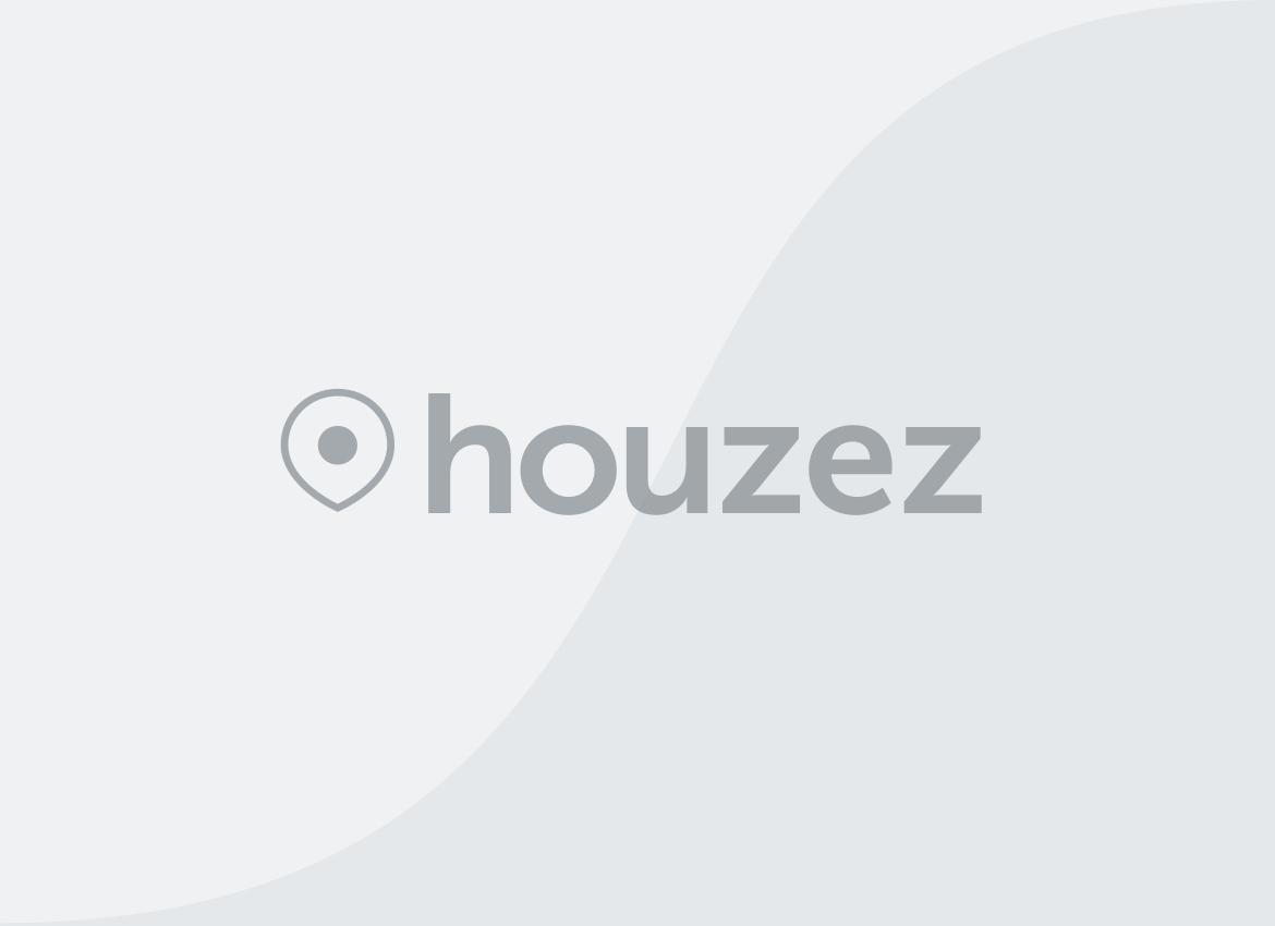 ZONA PENZALE APPARTAMENTO MANSARDATO AL SECONDO PIANO